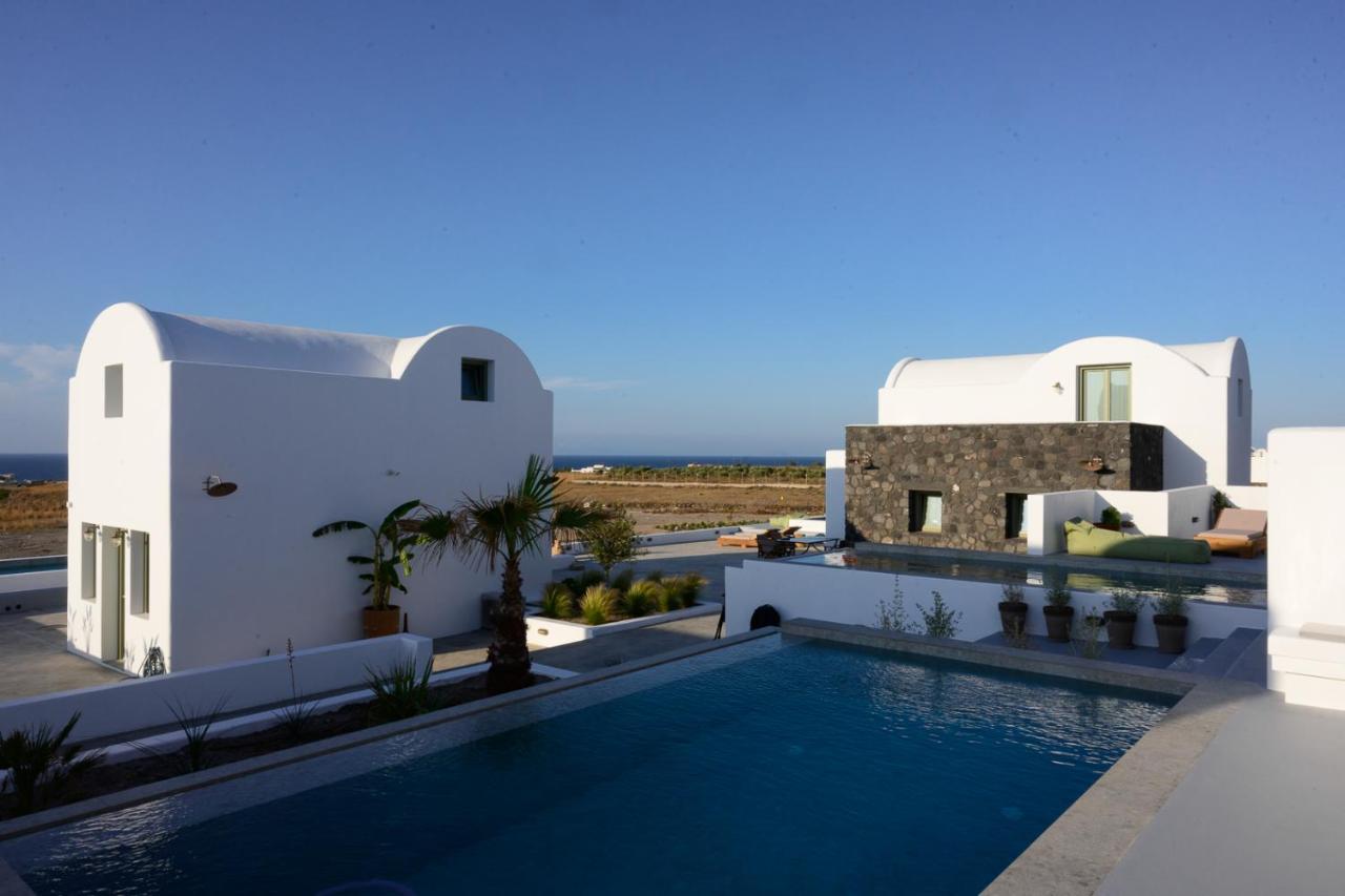 Oia Kissiri - private pool villas Esterno foto