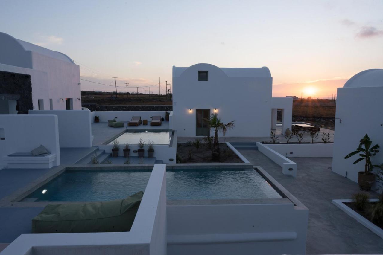 Oia Kissiri - private pool villas Esterno foto